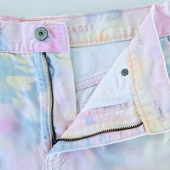 AMERICAN EAGLE OUTFITTERS Women's Cuffed Shorts  Size 4 Multi Pastels - Picture 4 of 5